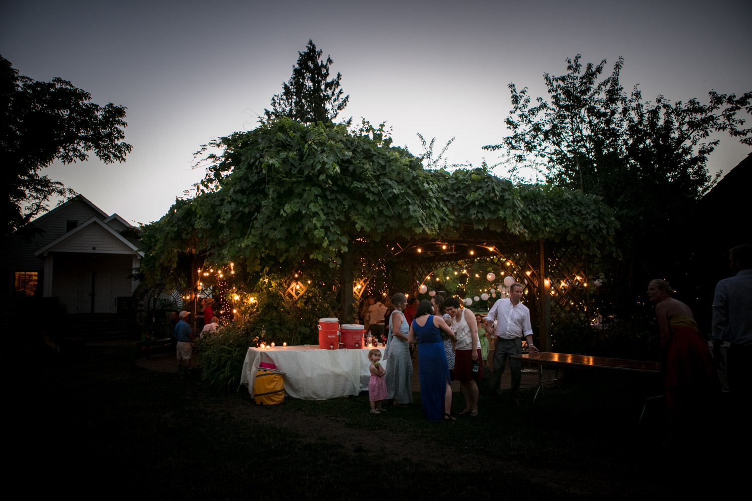 Portland-Wedding-Photographers-MadelineandTrevor_Blog_162.jpg