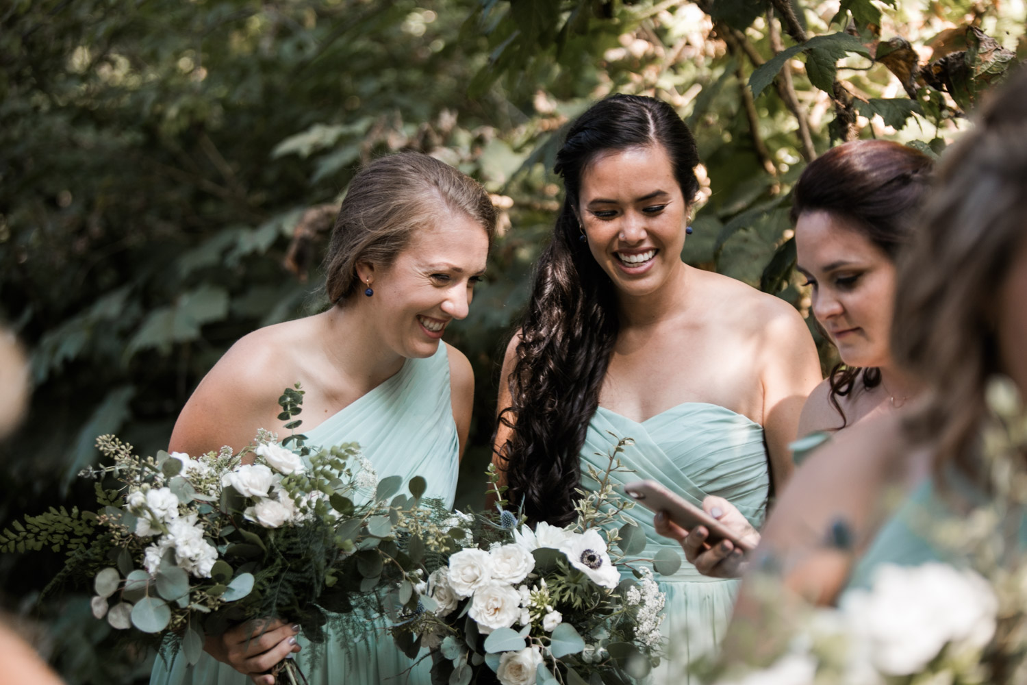 Bridal-Veil-Lake-Wedding-Portland-Photographers_TR_029.jpg