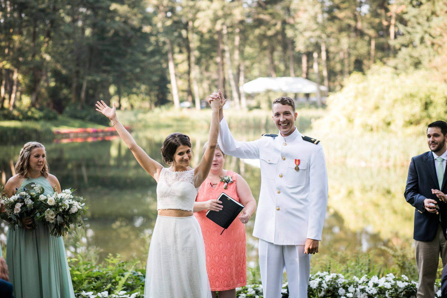 Bridal-Veil-Lake-Wedding-Portland-Photographers_TR_042.jpg