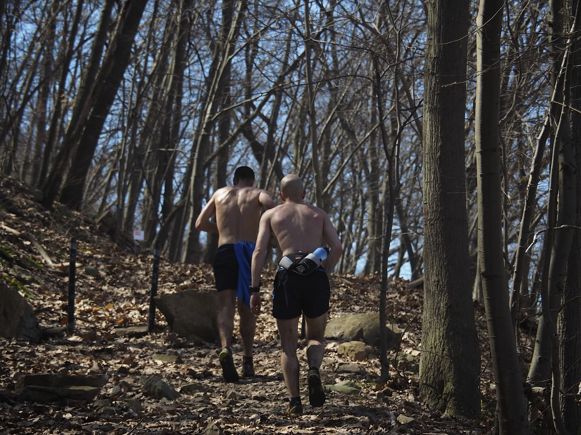 Leading up the climb to the final AS