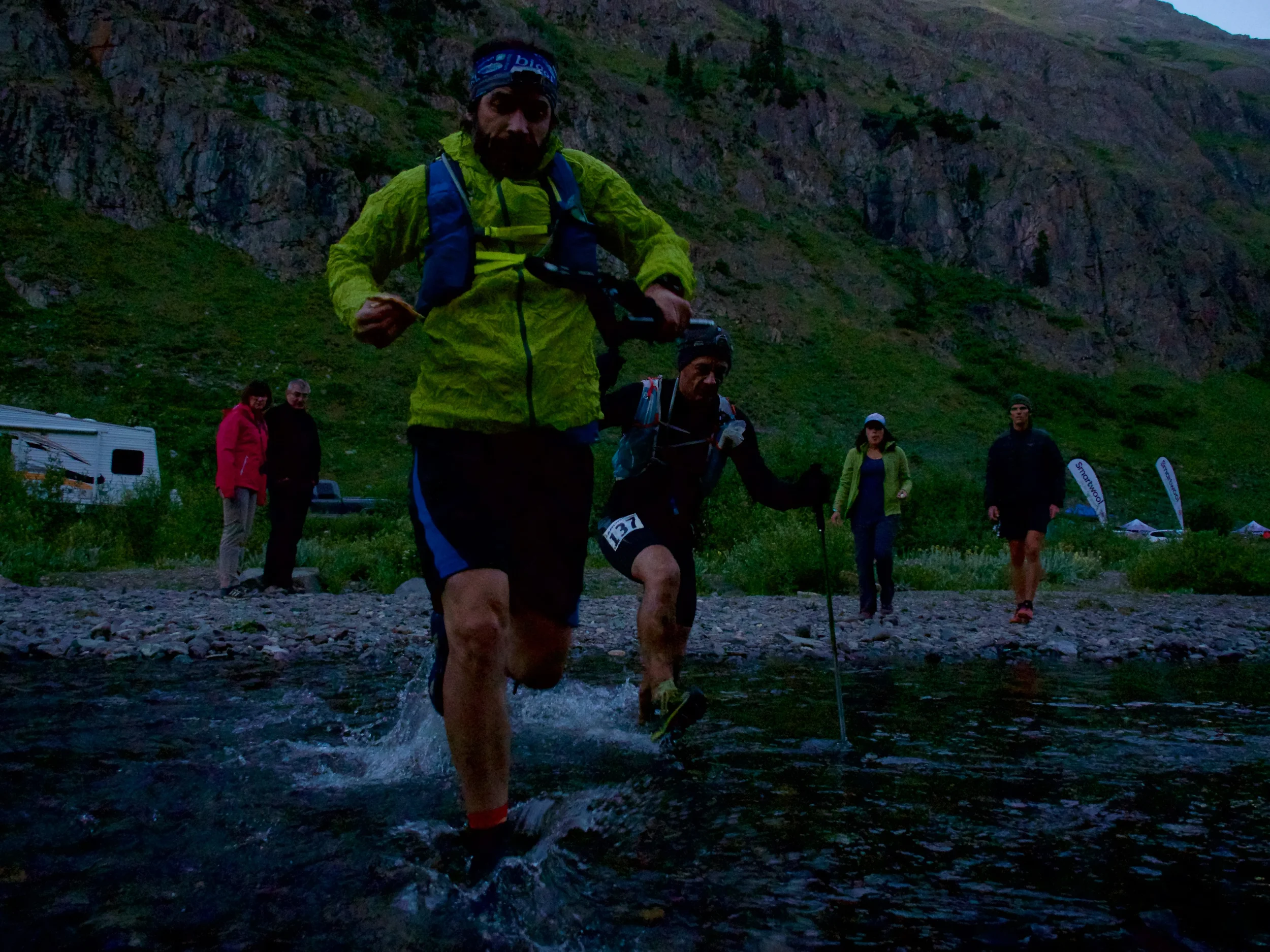 Crossing the stream at Cunningham aid station with Barry Lass