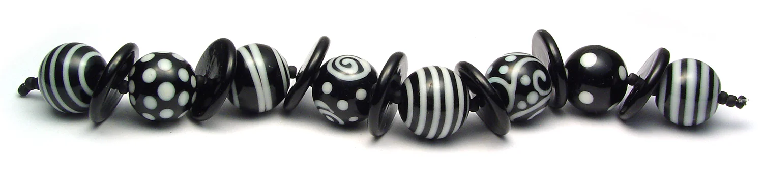 JillSymons.com Lampwork Scrolli B&W Line - $70