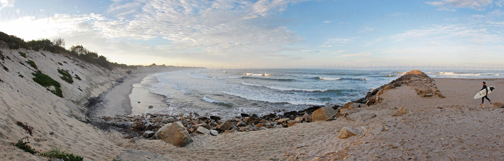 Praia_Ofir_surfer.jpg