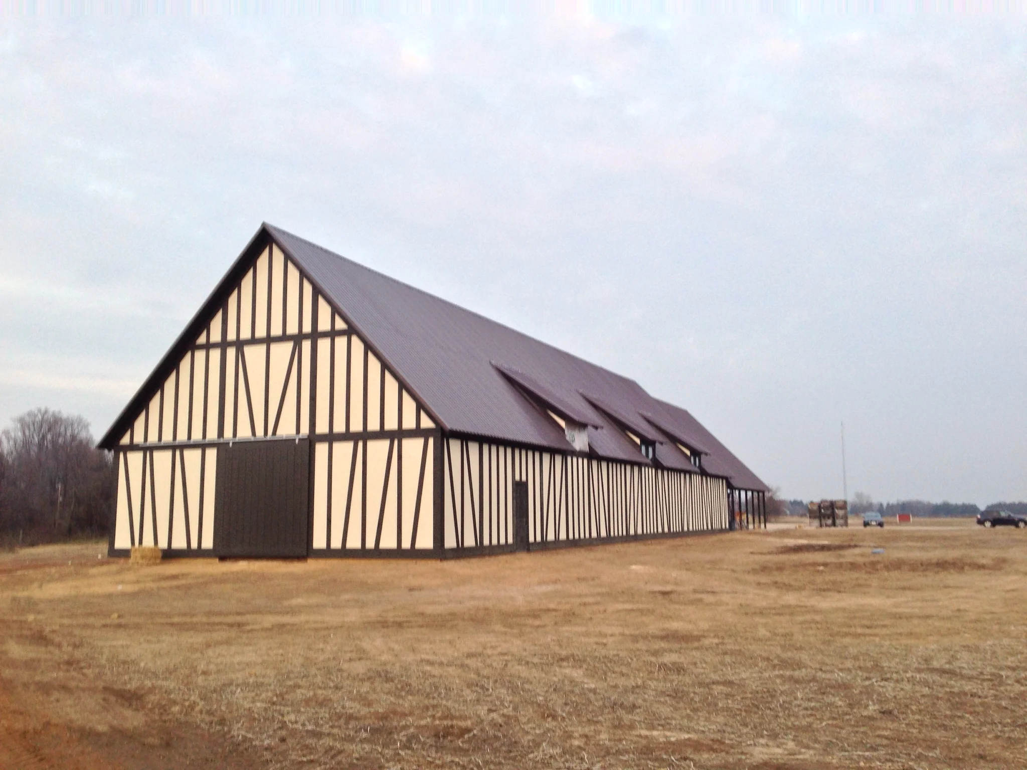 barn2.JPG