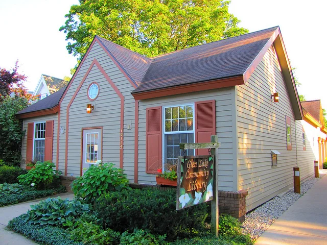 • On August 13th, Jason had the honor of reading at one of his all-time favorite institutions, the Glen Lake Community Library -- part of a community and region where the author finds great energy and inspiration. The turnout was, relative to the size of the city, or in this case village, the strongest Jason has received in all of his promotional journeys. 