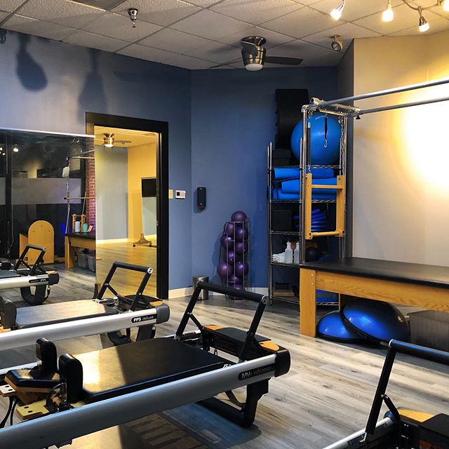 We want to show off our new facelift! 🎉Come by and try us out during the #sewickleyharvestfestival on September 7th. We will have three free 30 minute sessions at 11am, 12pm, & 1pm. Click the link in our bio to sign up! Only 10 spots available per session. #pilates #sewickley #pittsburgh #matpilates #fitness #core #coreworkout