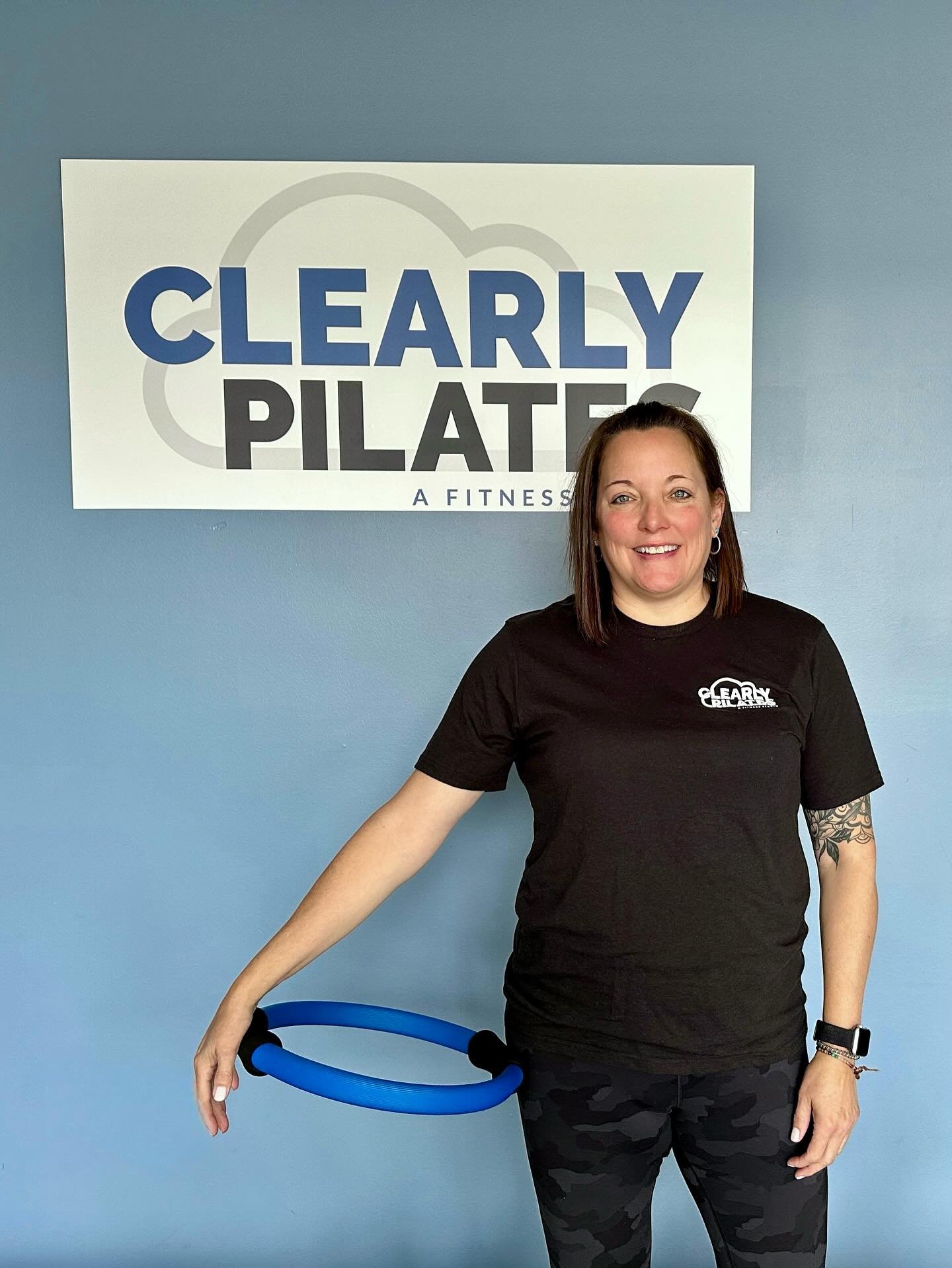 🎉 Please help us congratulate Leigh on officially passing her Level 1 Peak Pilates® certification — whoop whoop! 🎉
With 25+ years as an Occupational Therapist specializing in geriatric and neurological care (including Parkinson’s a