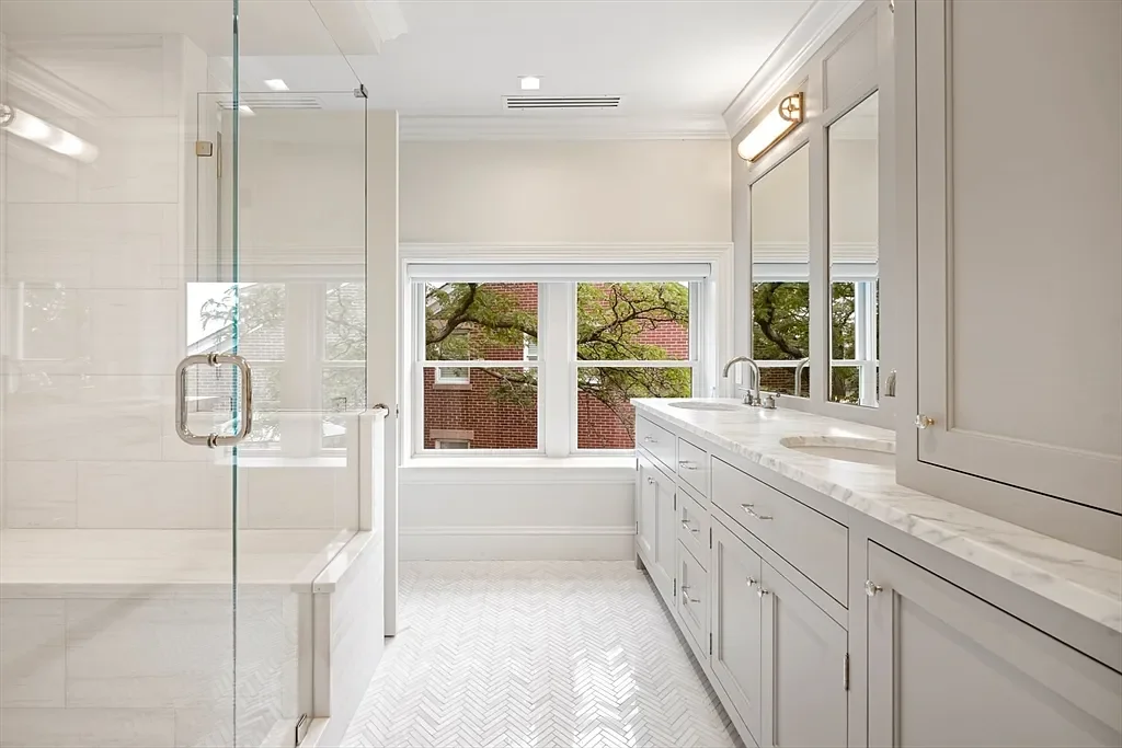 bath 1.webp