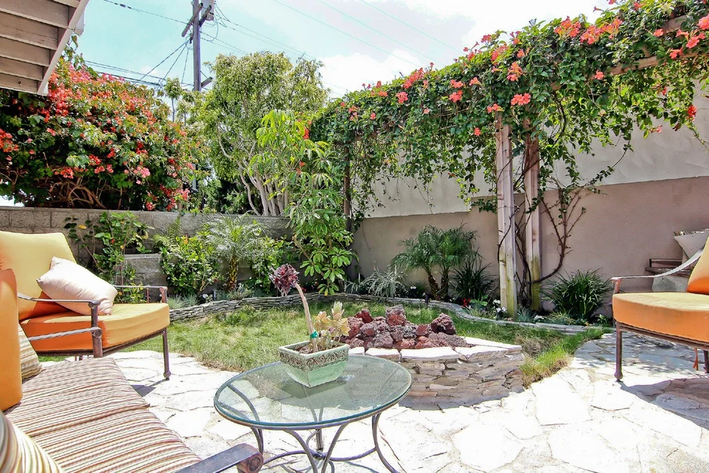 Landrum - 1252 20th_Yard3.jpg