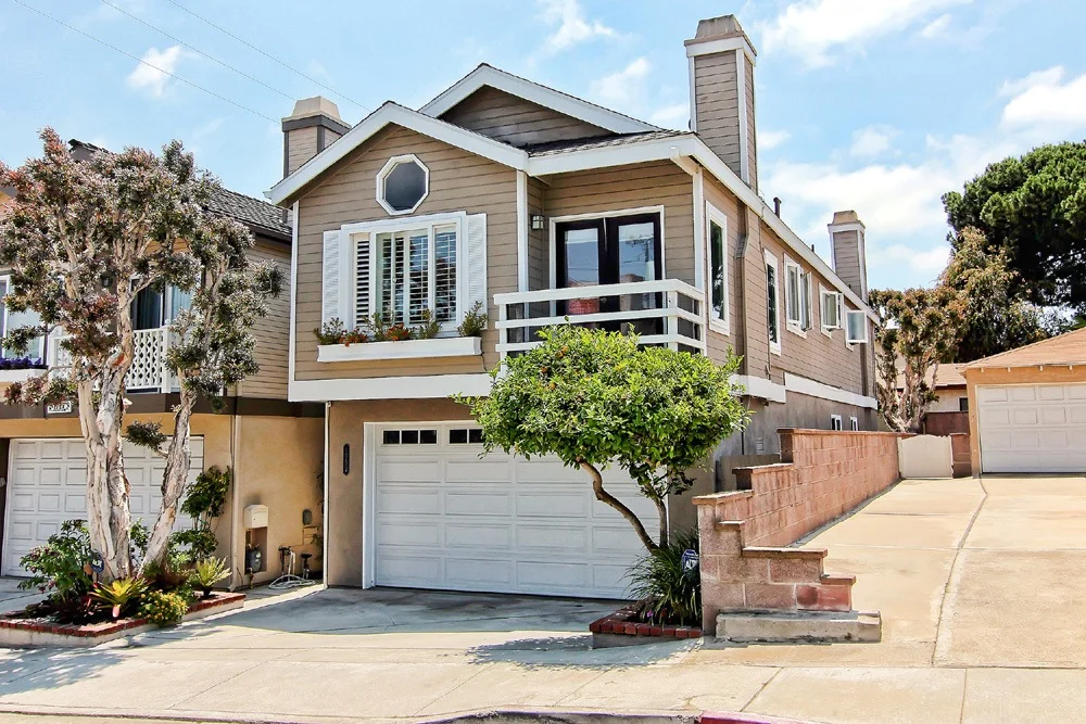 Landrum - 1252 20th_Front2.jpg