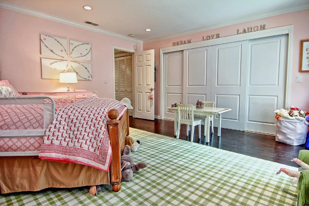 Landrum - 1252 20th_Bedroom2c.jpg