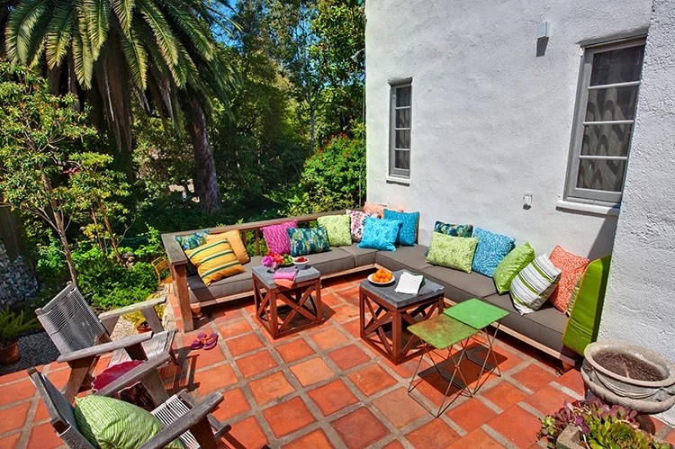 831Wellesley-51-low.jpg
