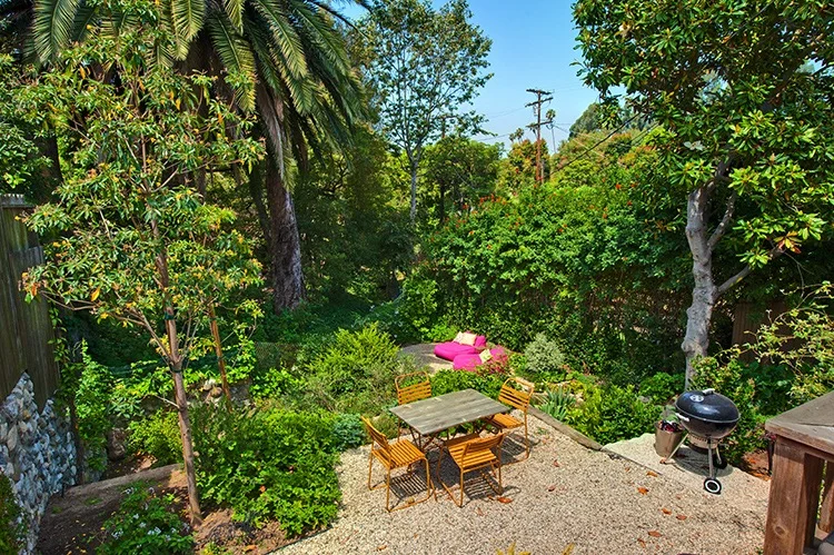 831Wellesley-86-low.jpg