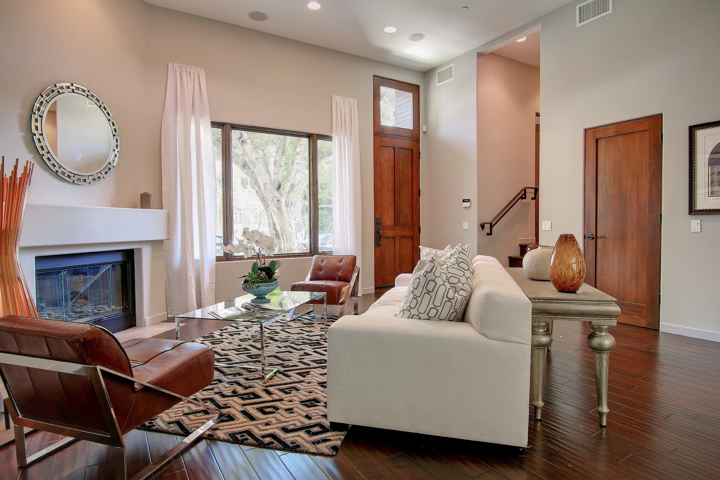 Landrum - 2001 Idaho_Living room1.jpg