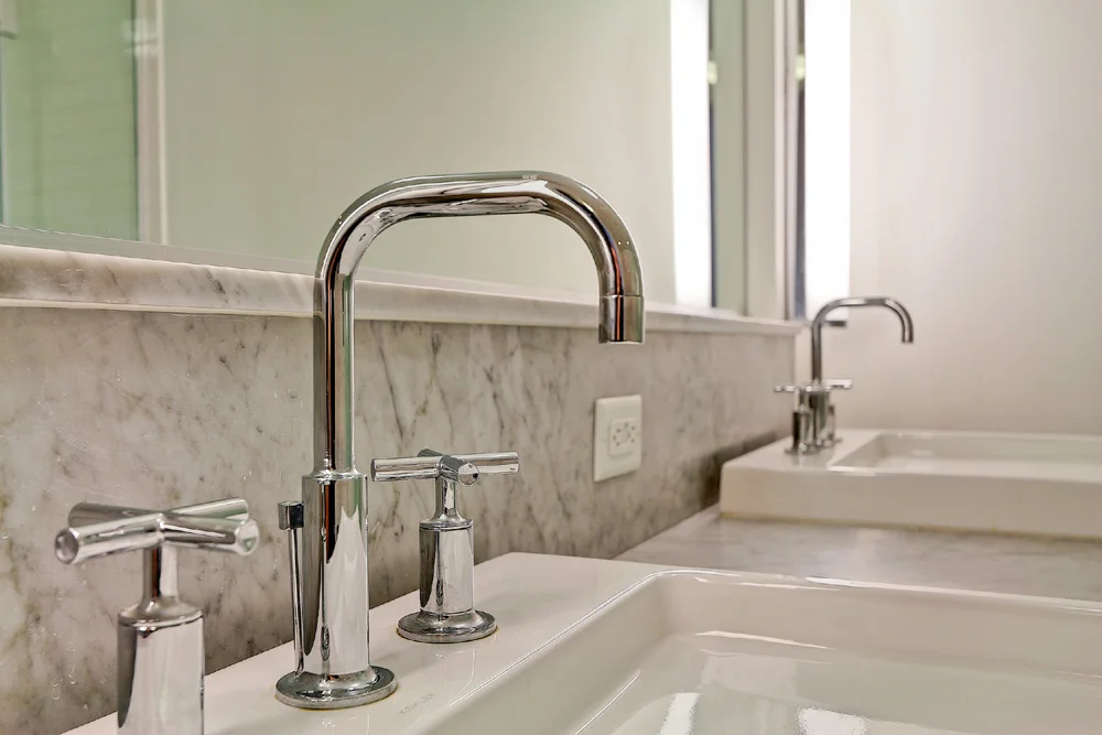 Landrum - 1046 Princeton Unit 203_Bathroom3.jpg