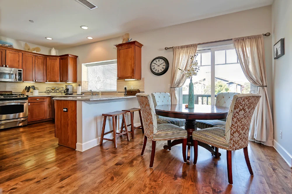 Landrum - 2516 Gates_Kitchen-Dining.jpg