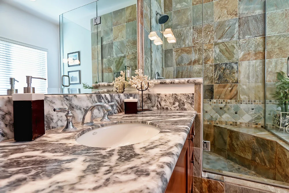 Landrum - 2516 Gates_Master Bath2.jpg