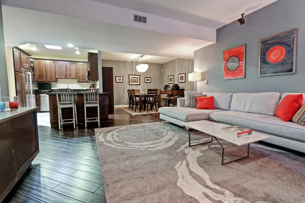 Landrum - 4424 Whitsett_living room4.jpg