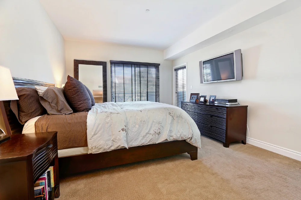 Landrum - 4424 Whitsett_Master Bedroom1.jpg