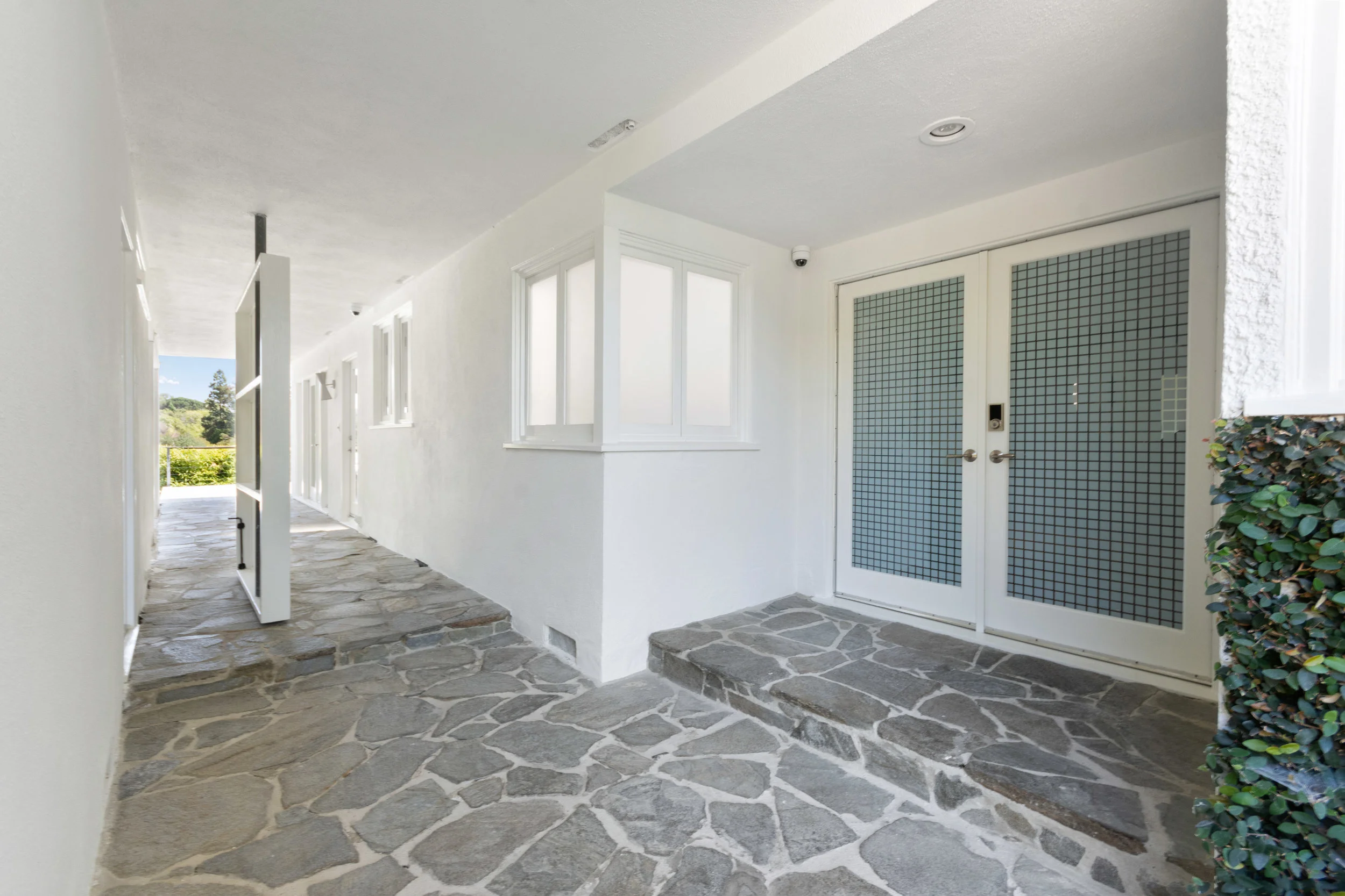 2950 Okean Dr-10.jpg