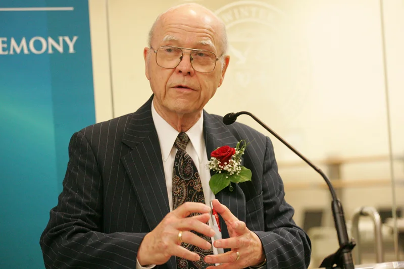 Ralph D. Winter speaking at the dedication of the Ralph D. Winter Library at Olivet University in July, 2007