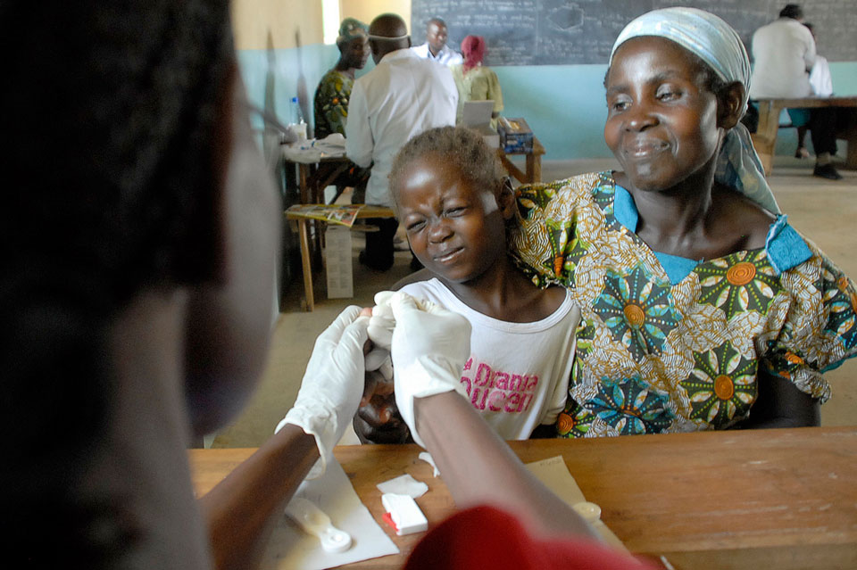 On the front line against malaria: Army medical researchers in Kenya mark World Malaria Day 2010