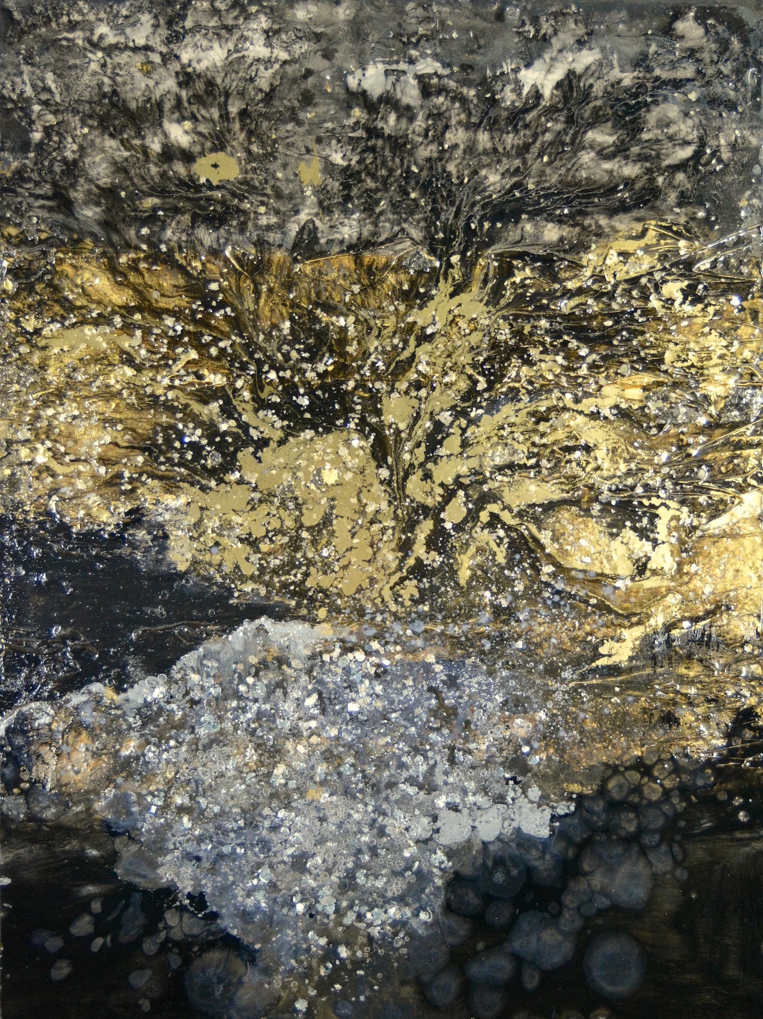 SARAH RASKEY - THE ENERGY OF THINGS THAT COME TOGETHER FORCEFULLY AND SHOWER NIGHT TIME WITH THEIR LIGHT - 40X30