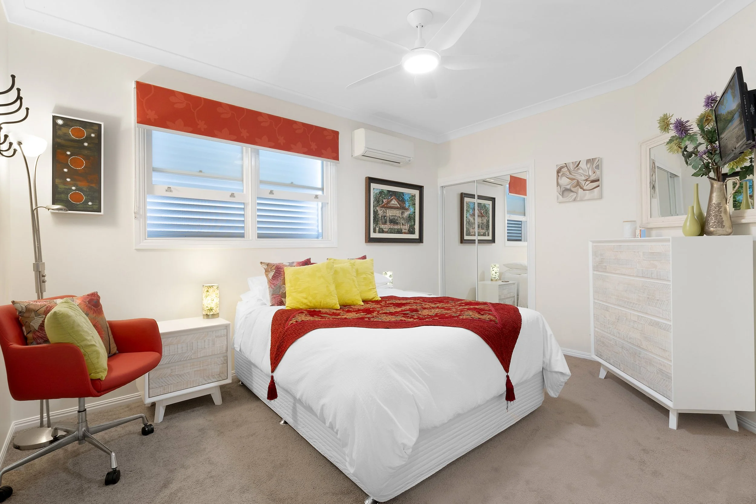 Downloaded-original53218597-bed1.jpg