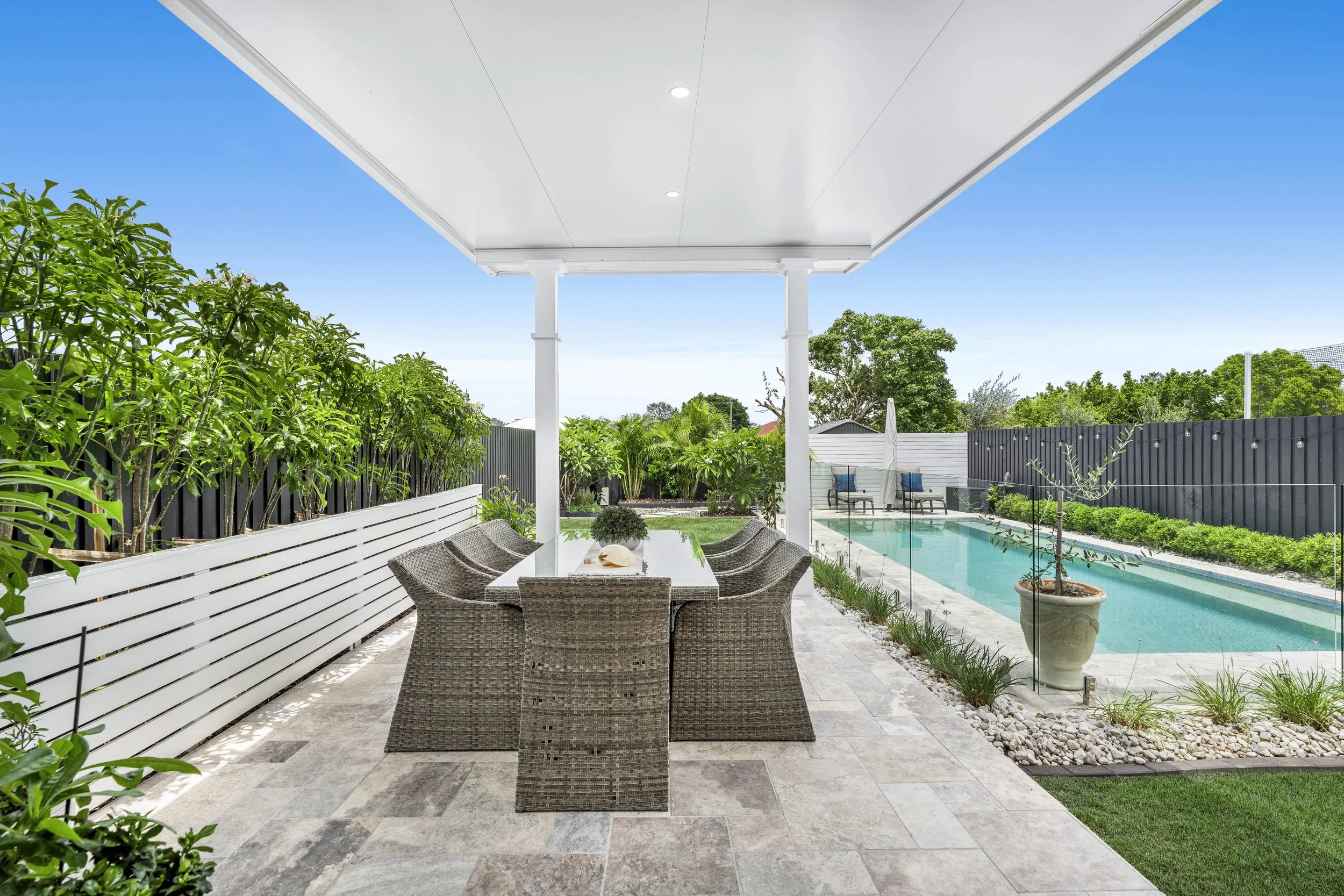 92 gallipoli road, carina height -  (12).jpeg