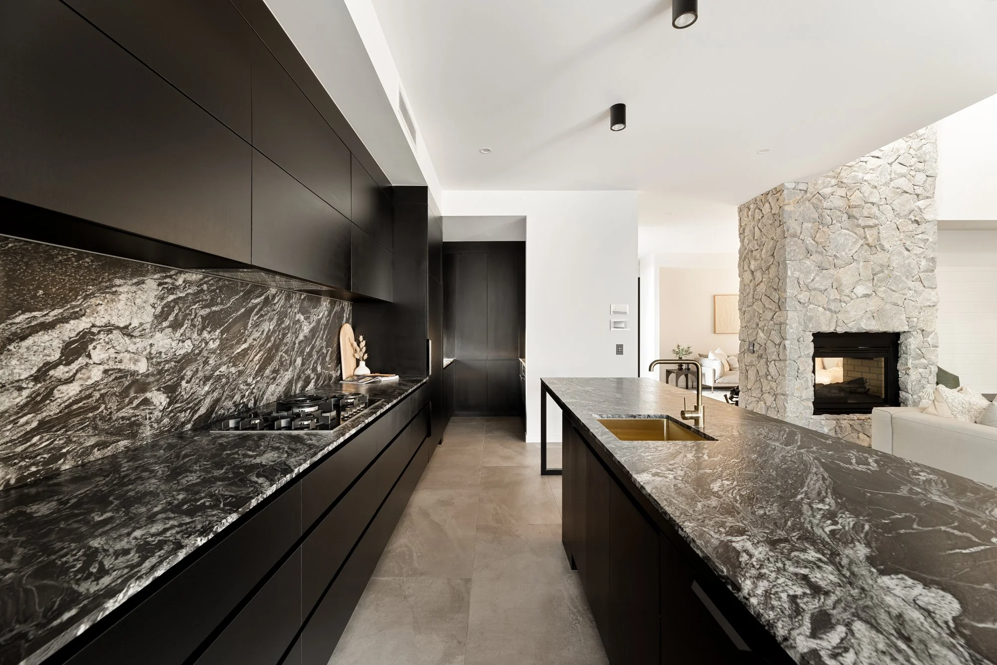 04-11 56 Grand Street Rochedale 19.jpeg