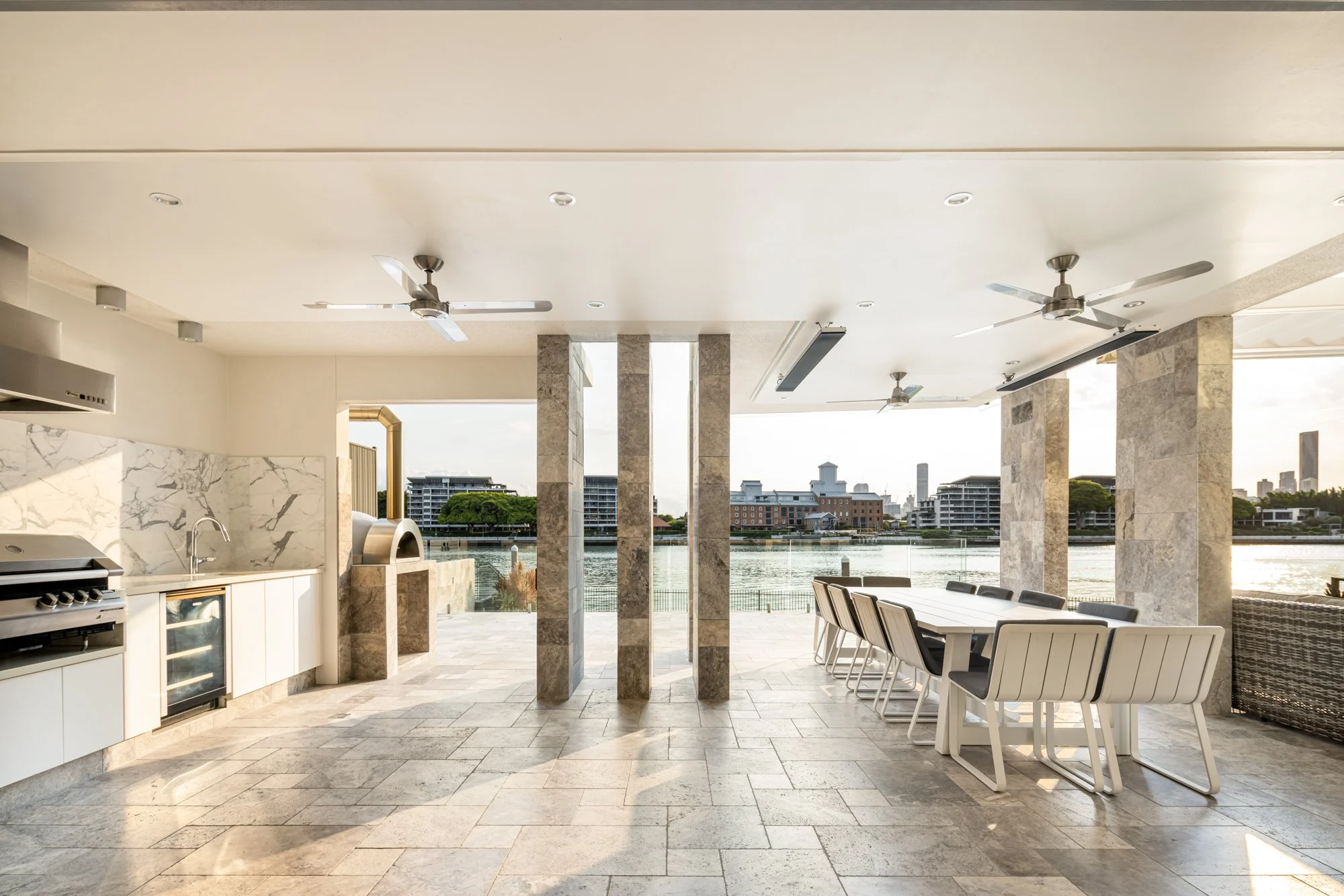 03-01 132 Virginia Ave, Hawthorne 18.jpeg