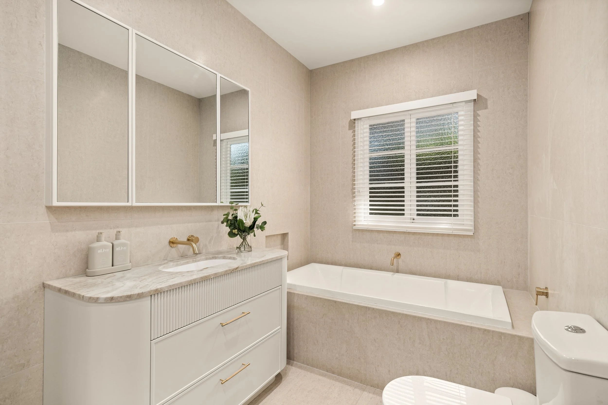 38 Arinya Hi Res-57.jpeg