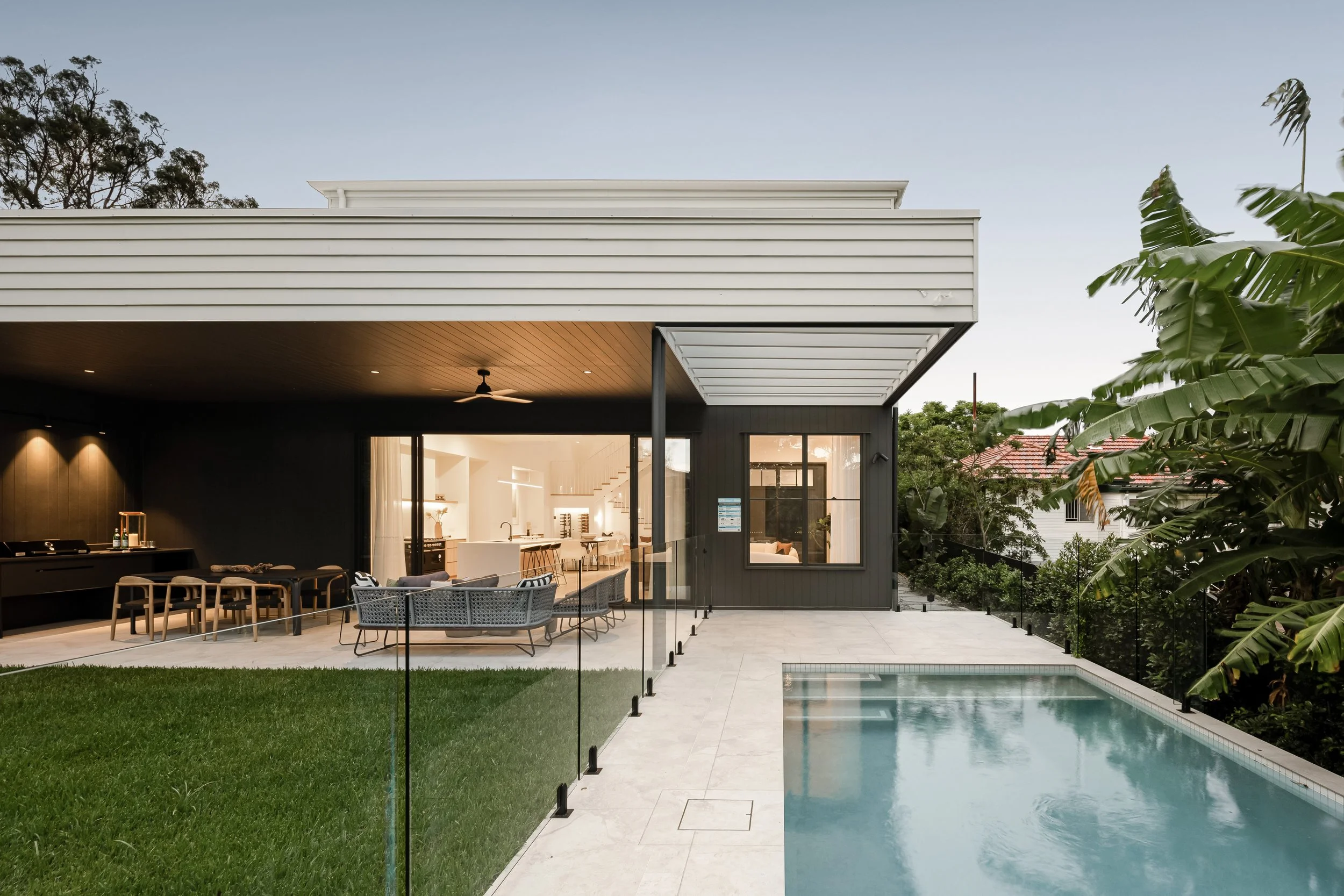 12-22 12 Fingal Street Tarragindi 11.jpeg