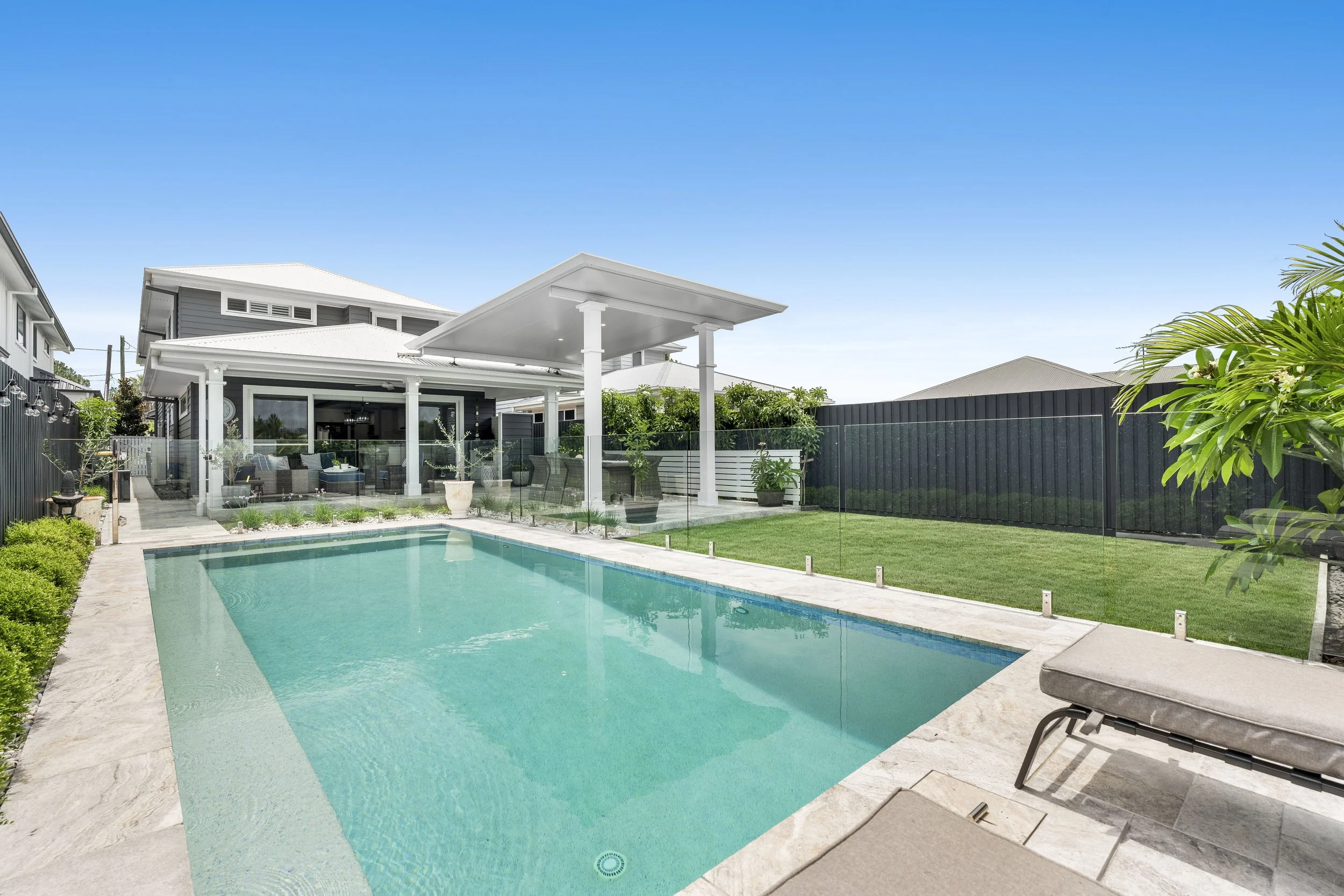 92 gallipoli road, carina height -  (14).jpeg