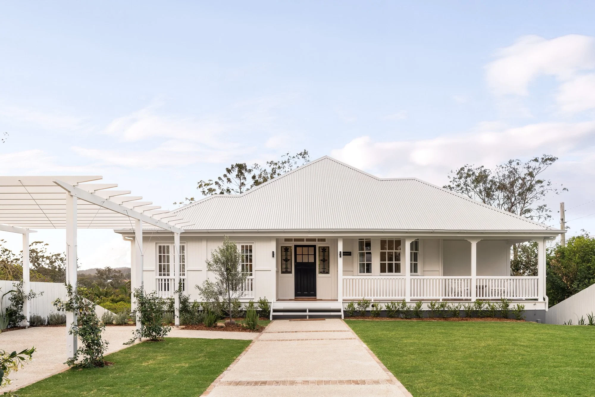 77 Simpsons Rd-WEB-7.jpeg