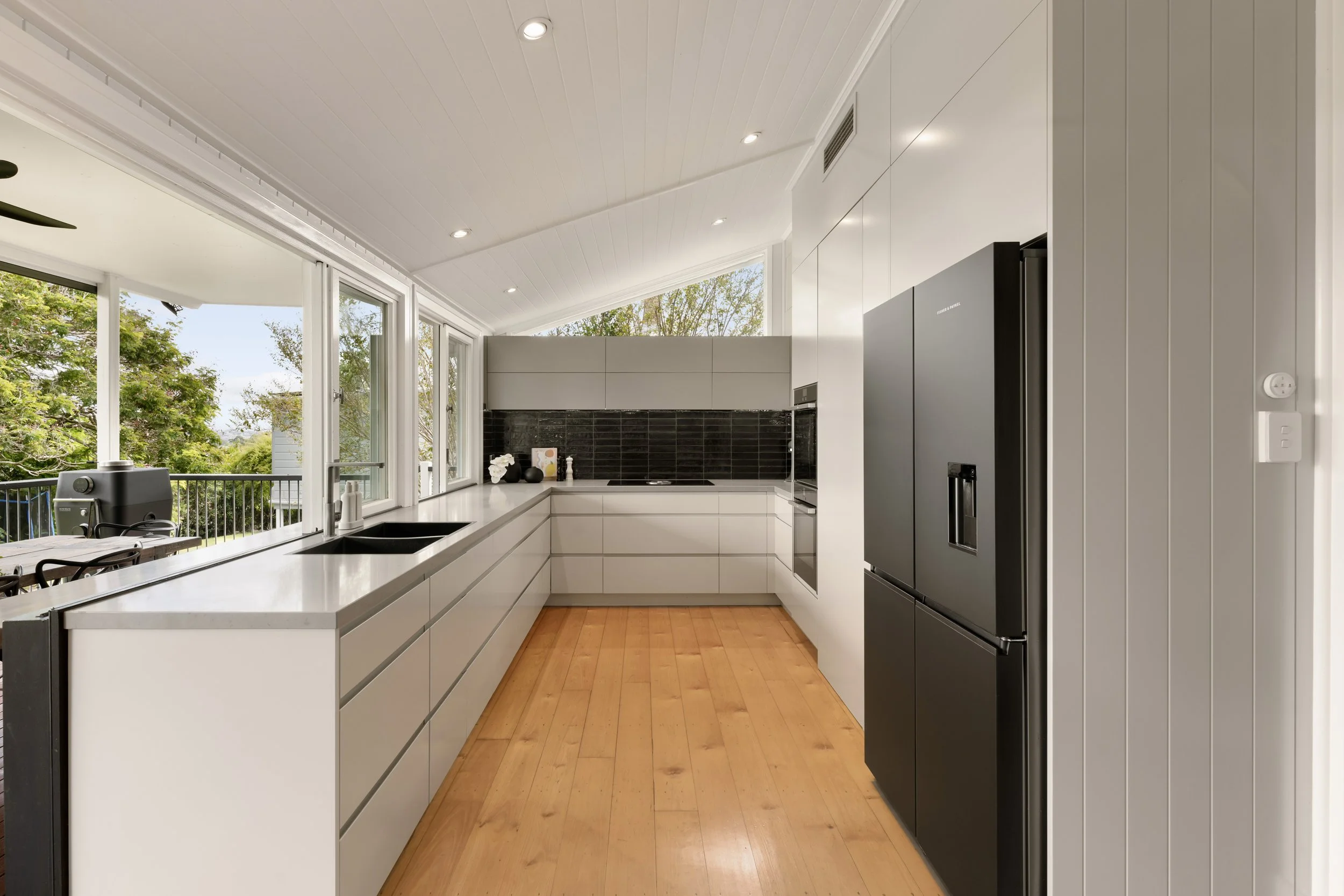 03-28 62 phillip street, hawthorne19.jpeg