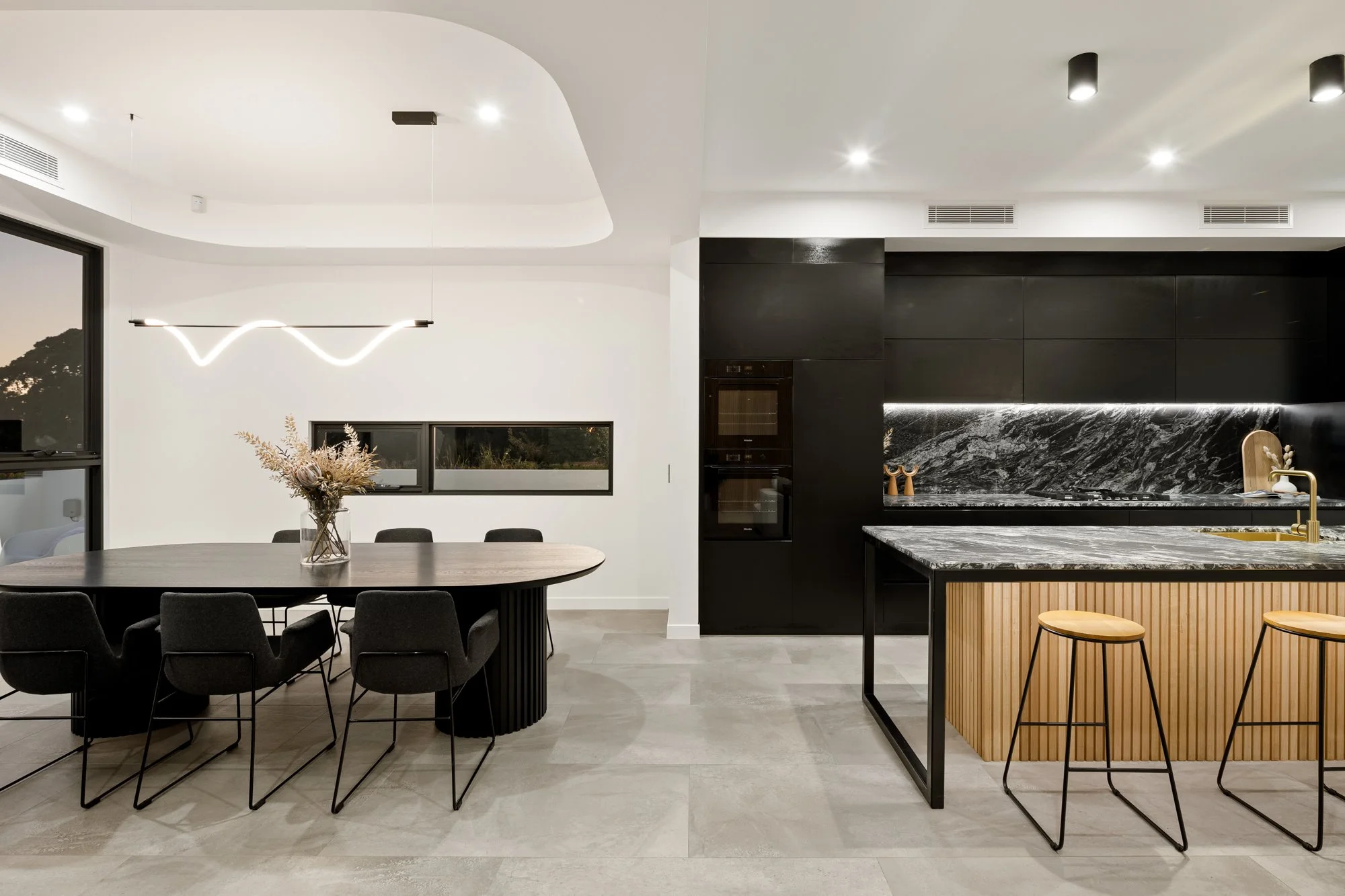 04-11 56 Grand Street Rochedale 27.jpeg