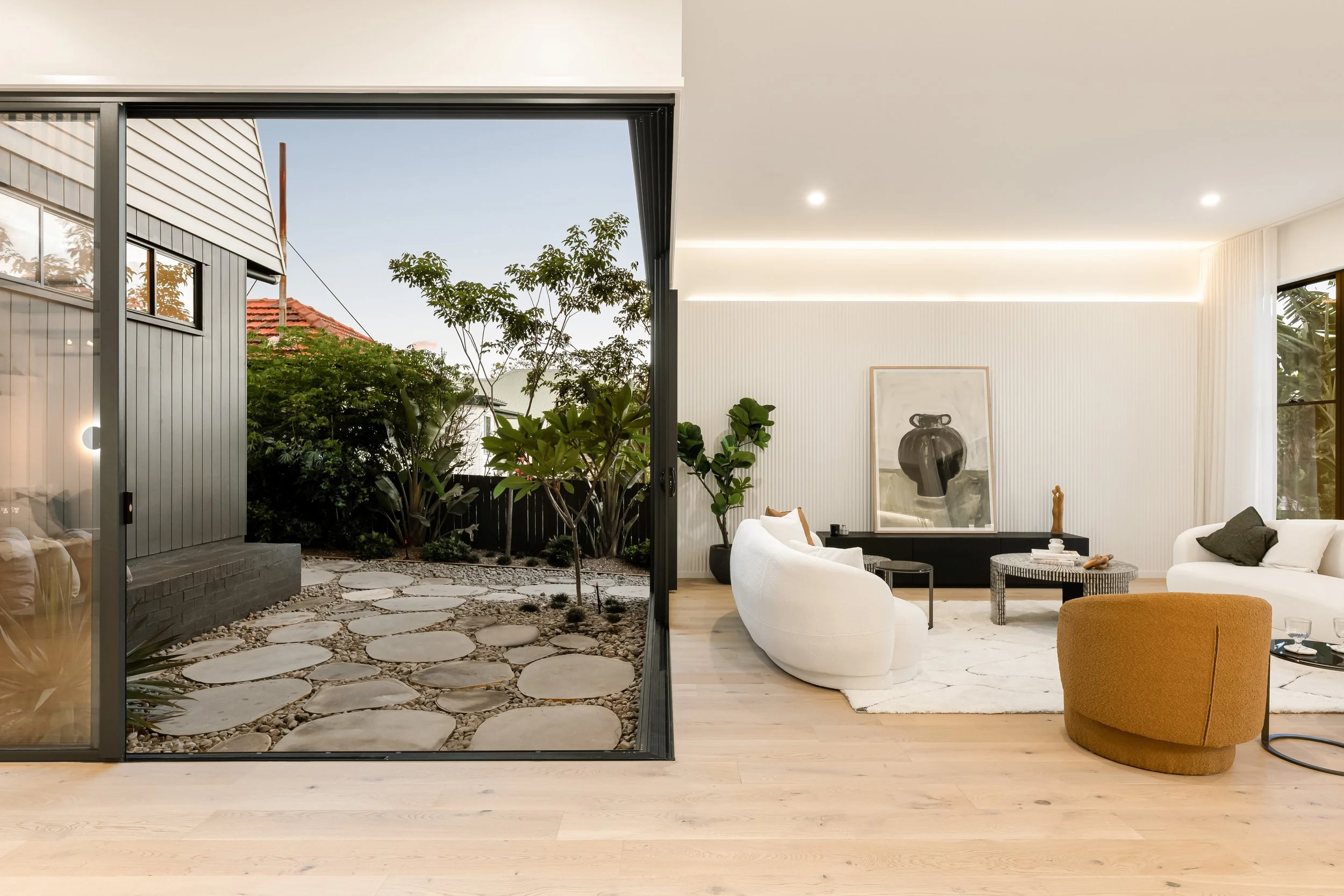 12-22 12 Fingal Street Tarragindi 8.jpeg