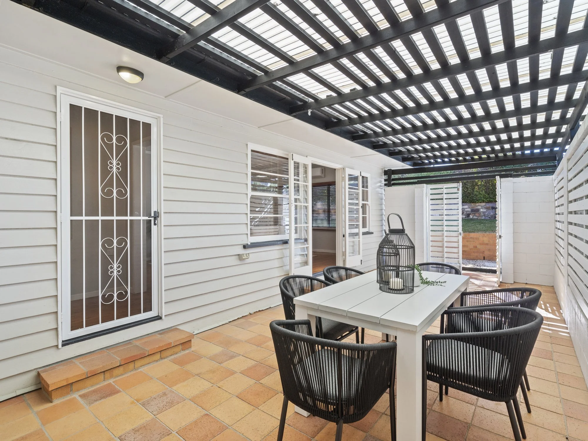 028_Open2view_ID823591-371_Cavendish_Road.jpg