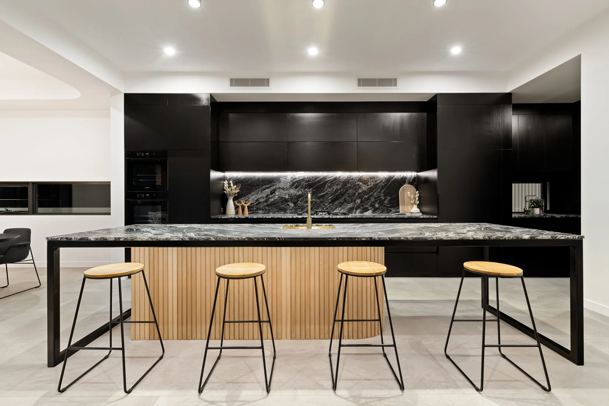 04-11 56 Grand Street Rochedale 30.jpeg