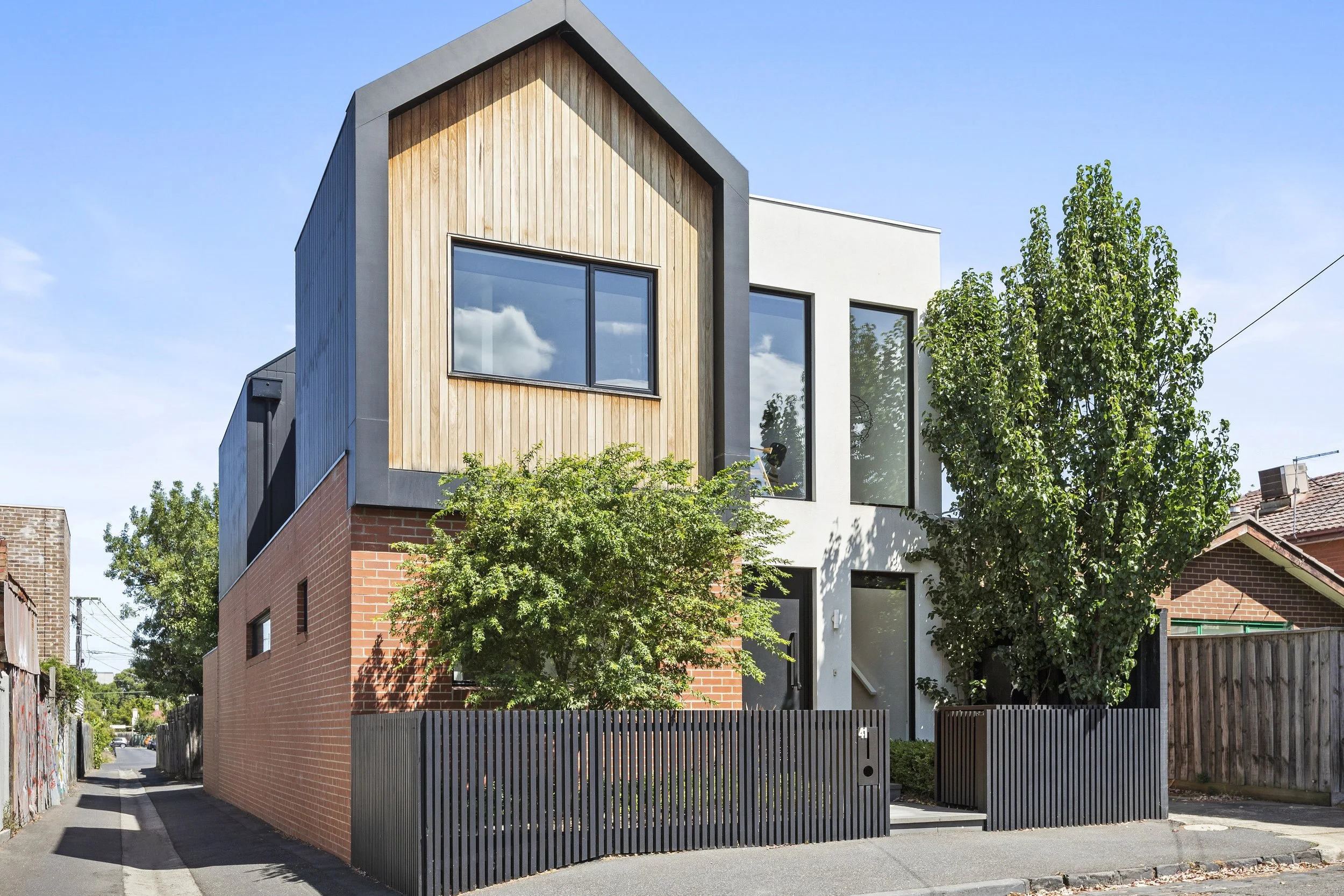 41 Linton St_01.jpg