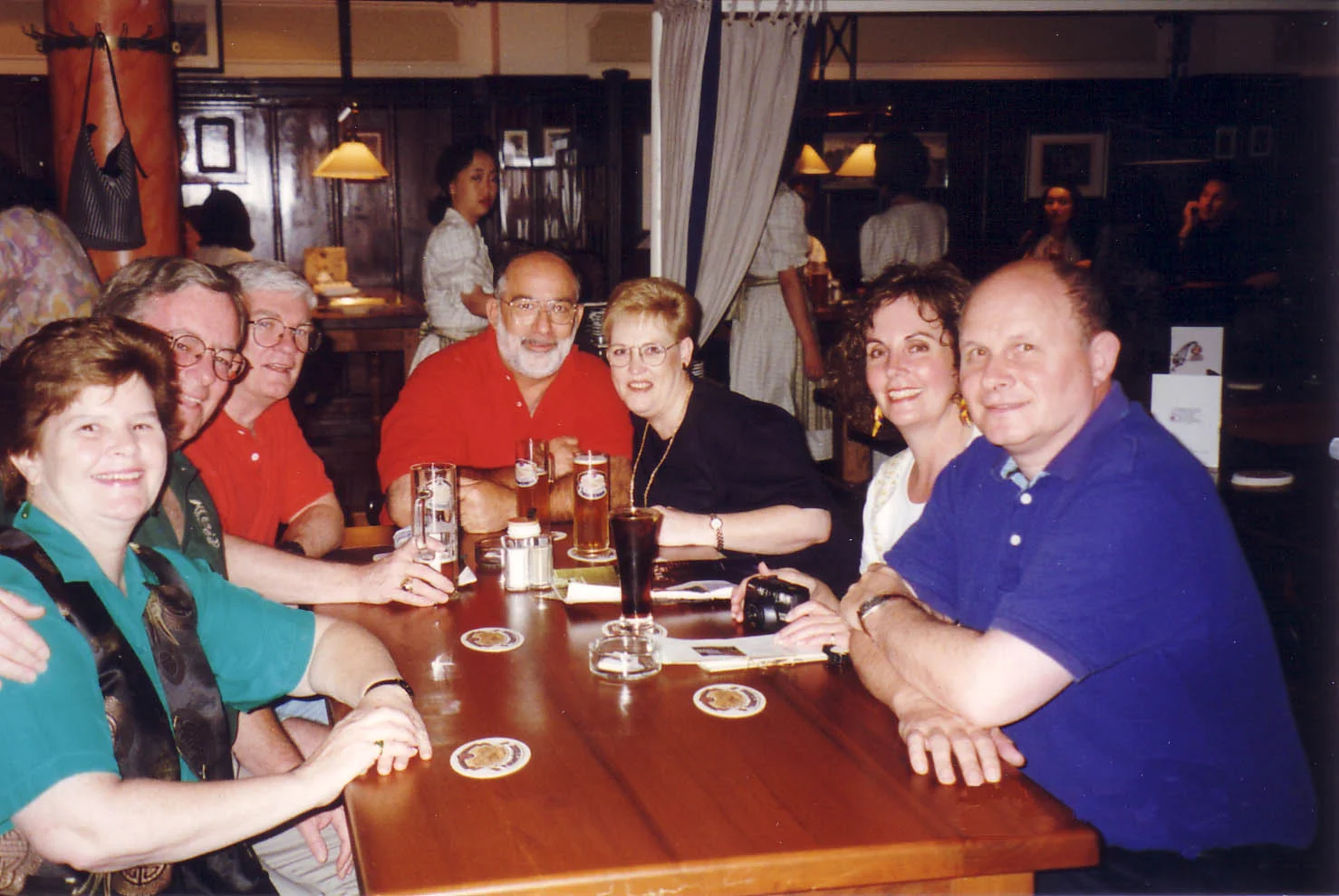 97 Shanghai'ers having fun