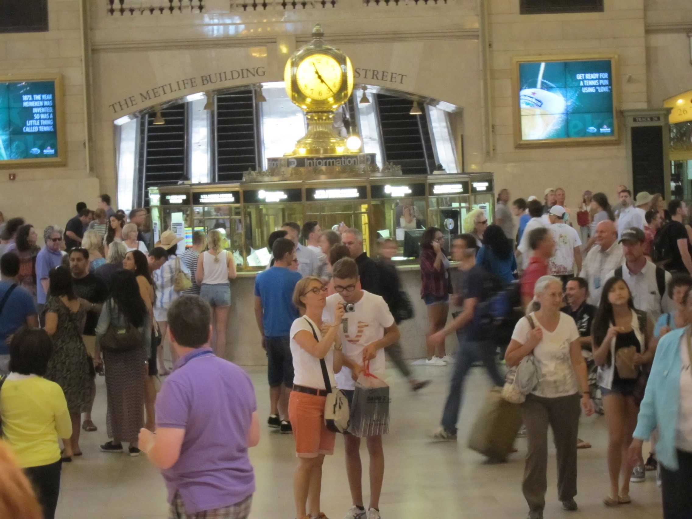Grand Central Meeting Point