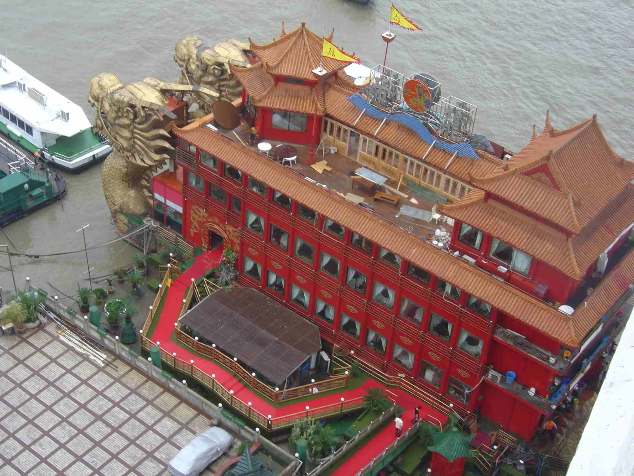 View_from_the_Bridge_during_day_tour.jpg