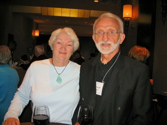 Nancy_Mel_Chudzik_in_Memphis_2007_Good_to_see_them._Havent_seen_them_since_Charleston_.jpg
