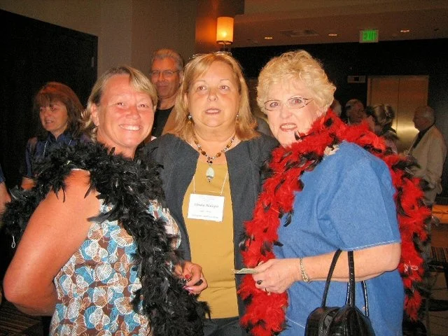 What_a_group_Sondra__Linda_and_Sandy_.jpg