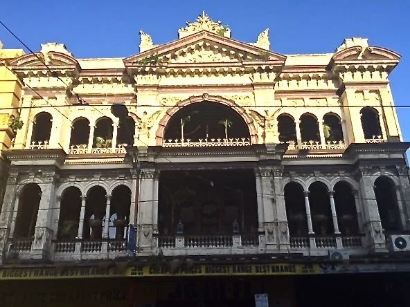 Building in the Prahan district