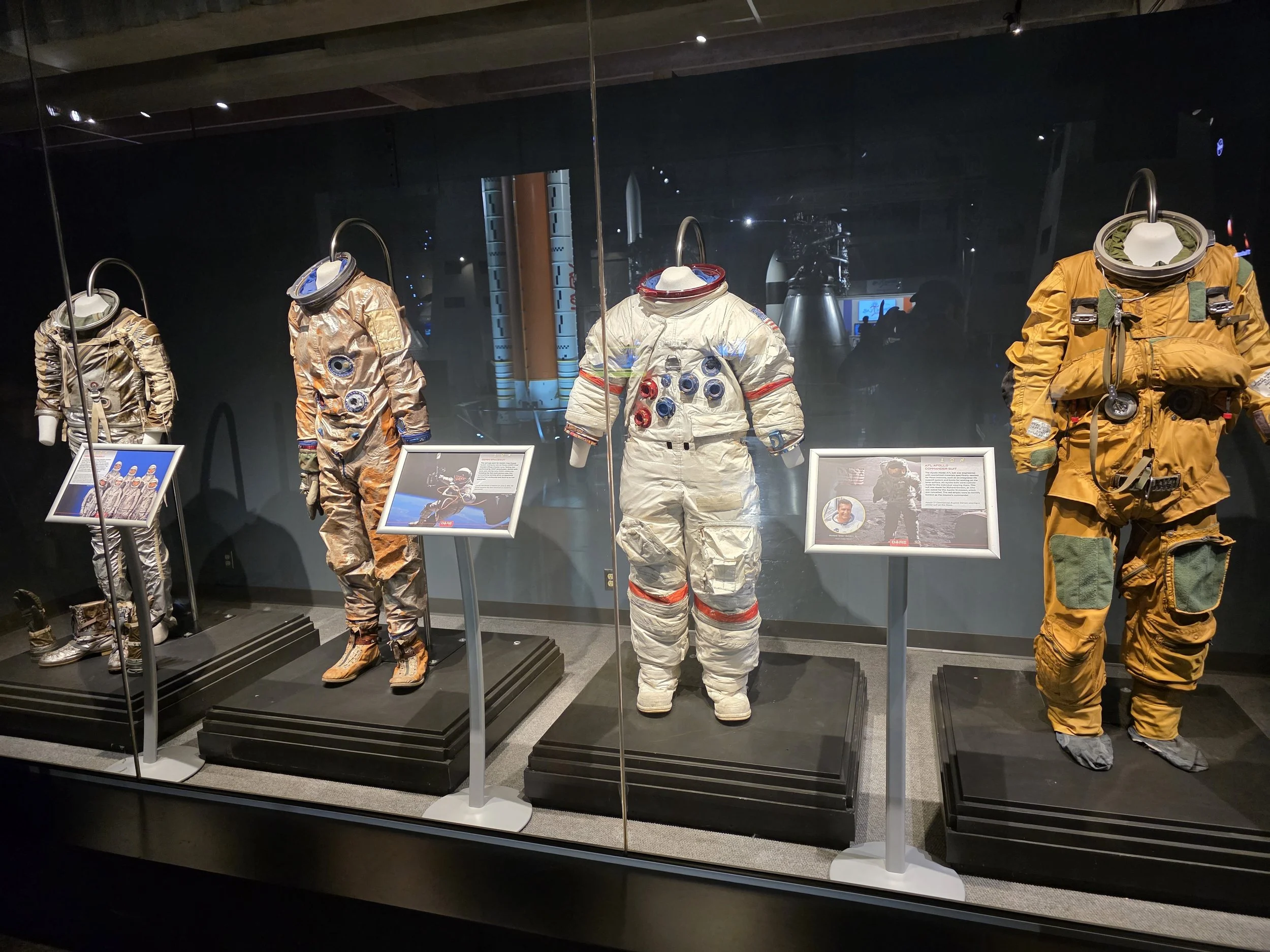 Huntsville 10 15 NASA Space Center from Laura Thompson 1.jpg