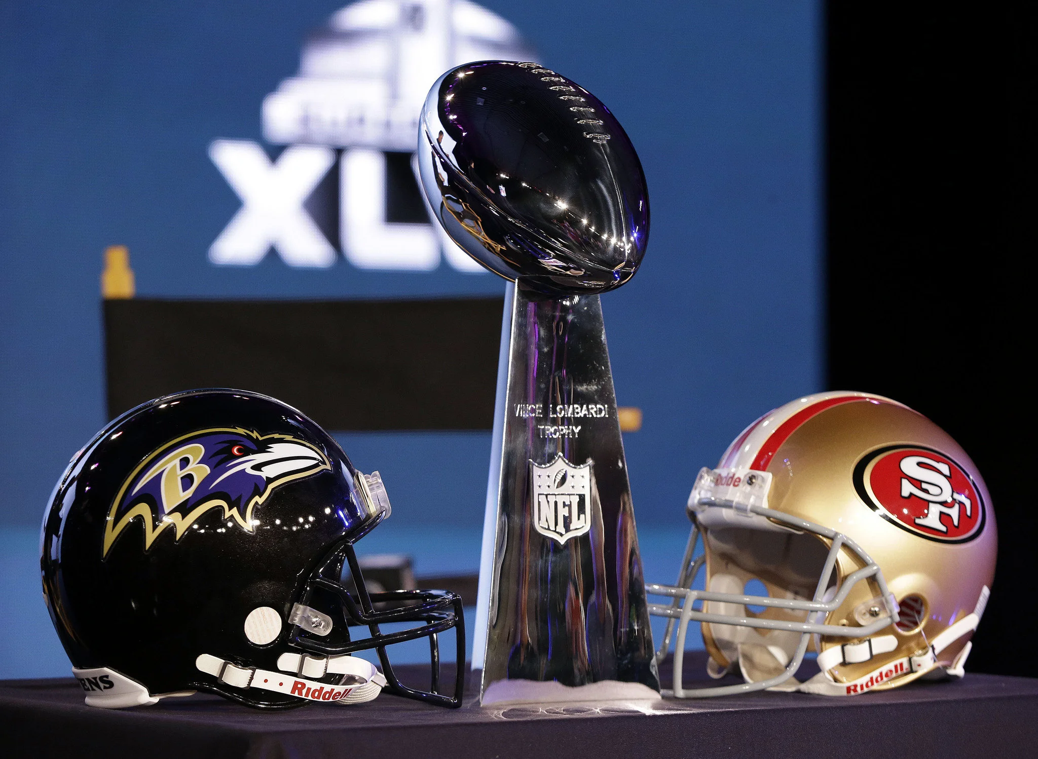2013_Superbowl_xlvii.jpeg