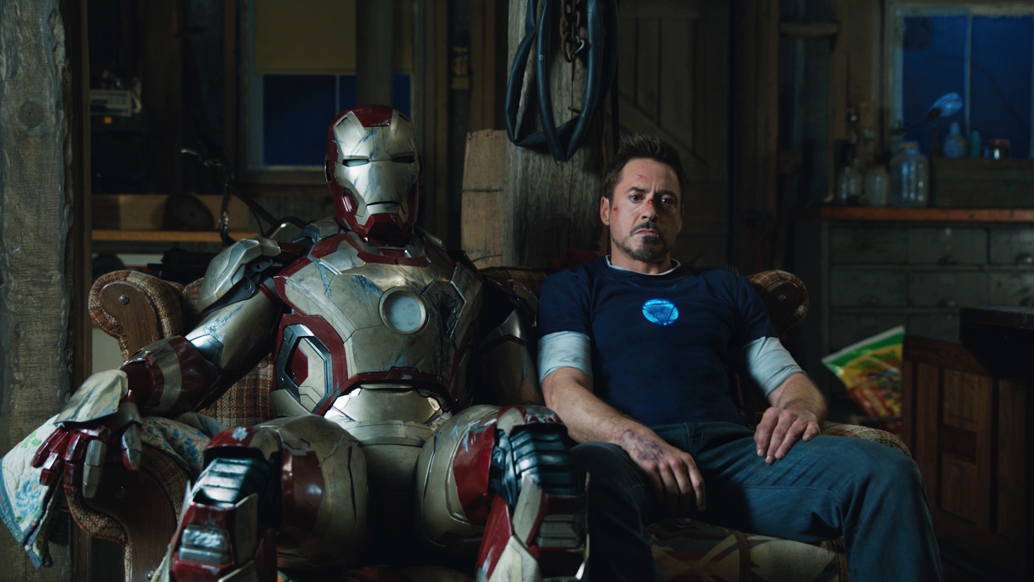 Tony Stark Fuels His Own Anxiety in Iron Man 3 [Non-Spoiler Film ...